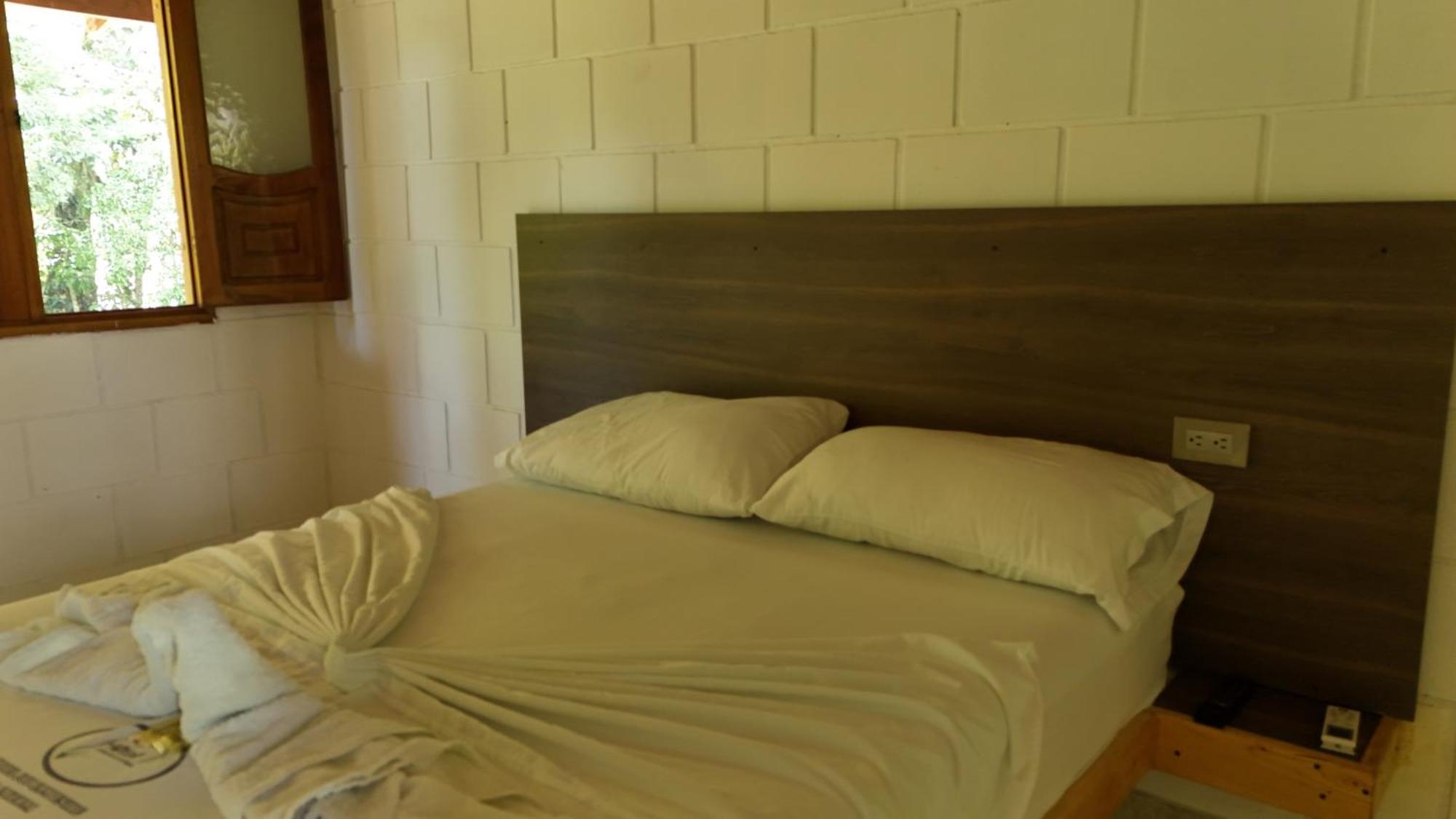 Hotel Campestre Las Cavernas La Mesa Norte 外观 照片