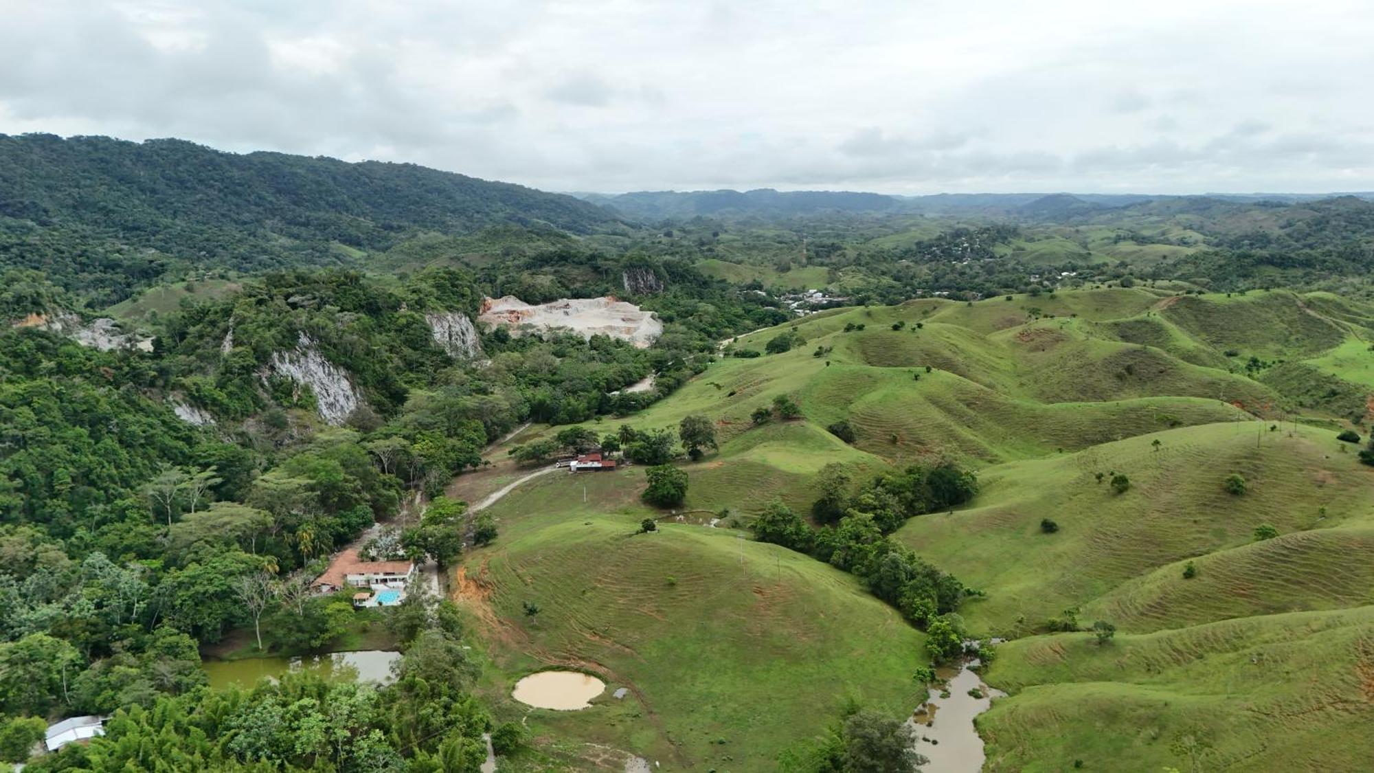 Hotel Campestre Las Cavernas La Mesa Norte 外观 照片